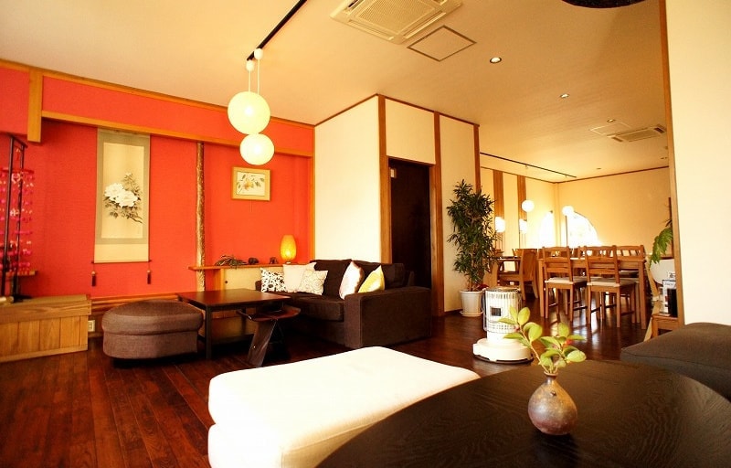 茨城・奥久慈大子でランチやディナー、バーも。北條館別館 otonari オトナリ